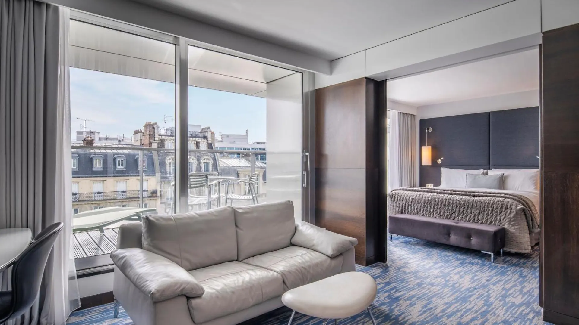 Renaissance Paris Arc de Triomphe Hotel 5*,  France