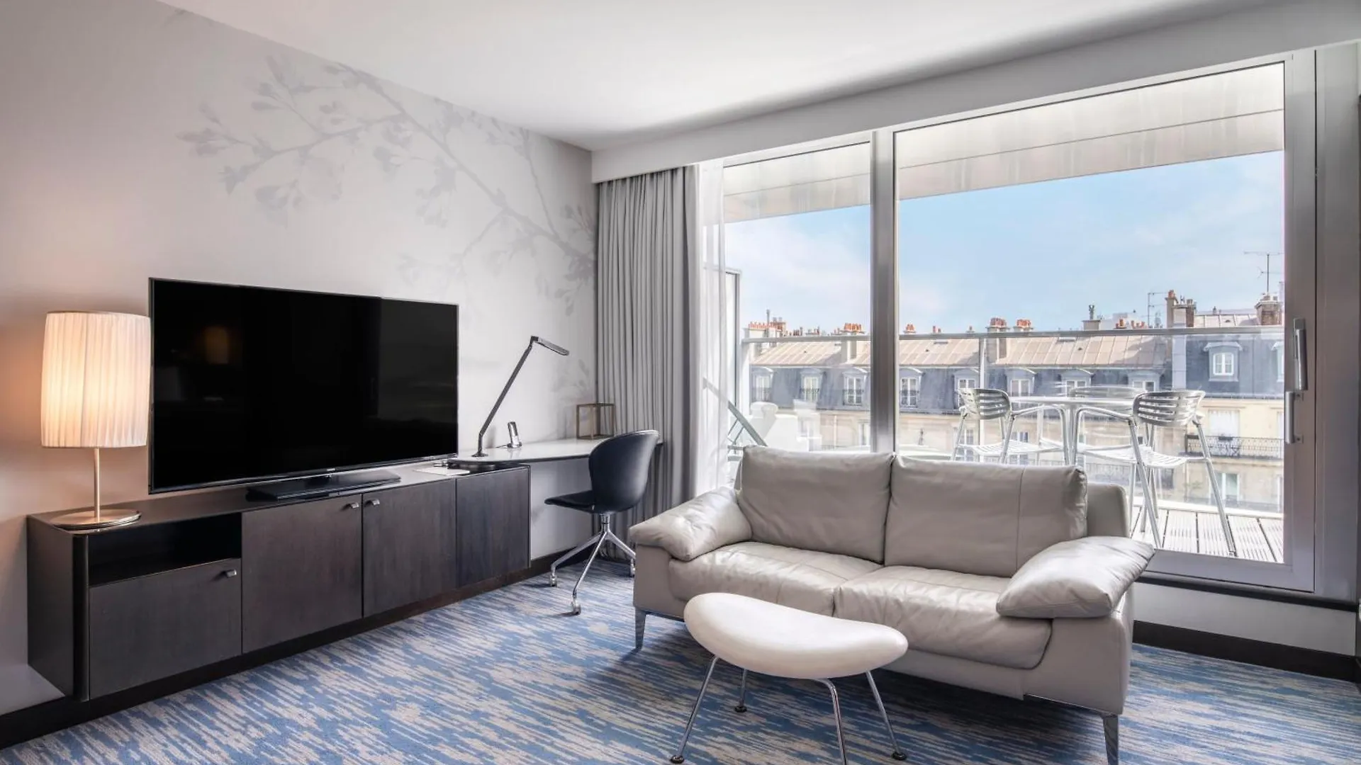 Renaissance Paris Arc De Triomphe Hotel 5*,  Francia