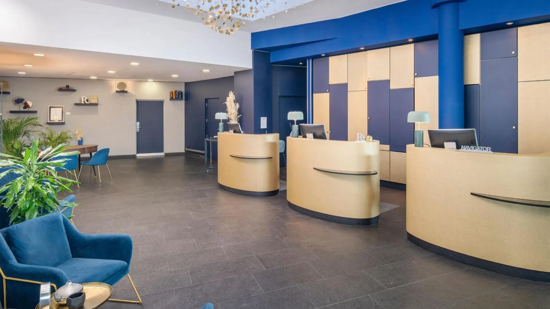Renaissance Paris Arc De Triomphe Hotel 5*,  Francia