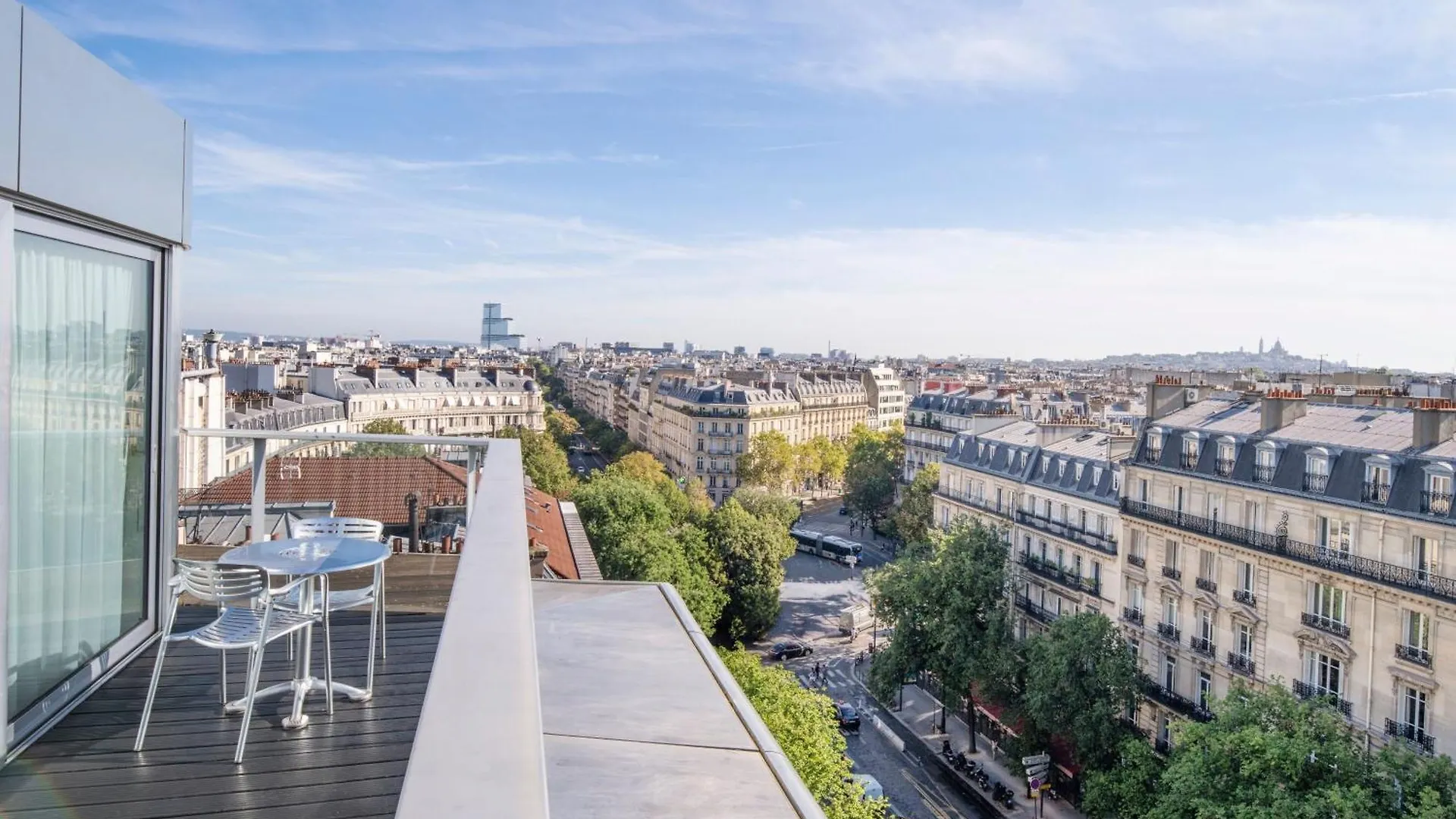 Renaissance Paris Arc de Triomphe Hotel