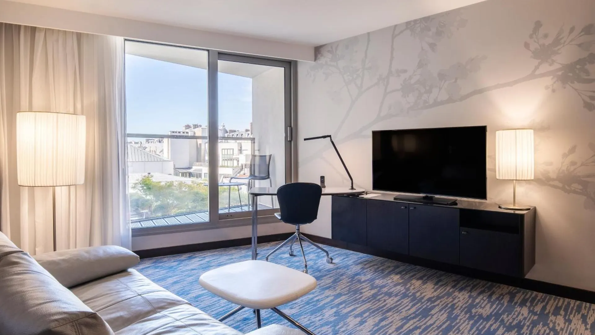*****  Renaissance Paris Arc De Triomphe Hotel Francia