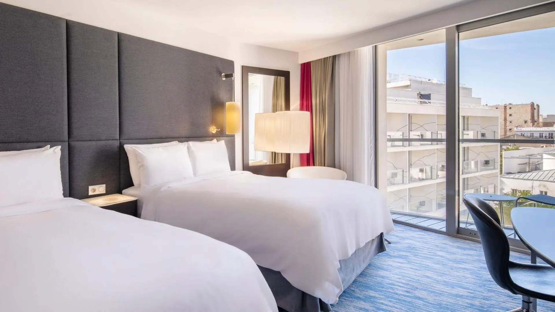 Renaissance Paris Arc De Triomphe Hotel